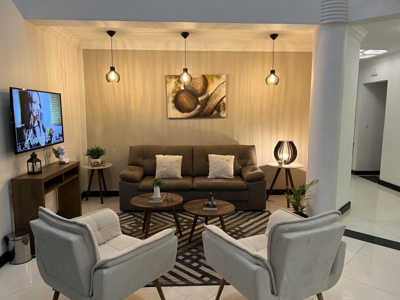 Comercial à venda Balneário Guarujá com 382m² e 1 quarto por R$ 3.200.000 - 850798412-lobby-2.JPG