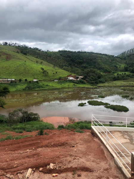 Terreno à venda Igrejinha com 450m² e 1 quarto por R$ 83.000 - 1693262765-6df190c0-76ff-45b1-8647-4e5e54bdc9f5.jpg