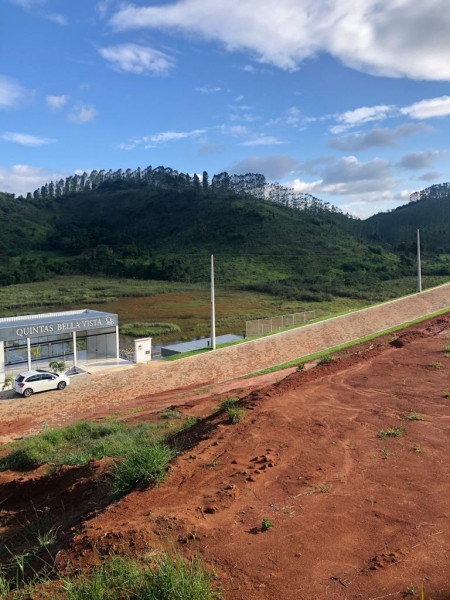 Terreno à venda Igrejinha com 450m² e 1 quarto por R$ 83.000 - 310016188-ade79173-9f7c-4e6c-aeb9-fc1aca587553.jpg