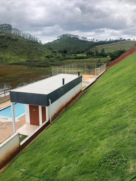 Terreno à venda Igrejinha com 450m² e 1 quarto por R$ 83.000 - 681222169-833501f3-62ae-4fdd-8696-9d2f3e1e819d.jpg