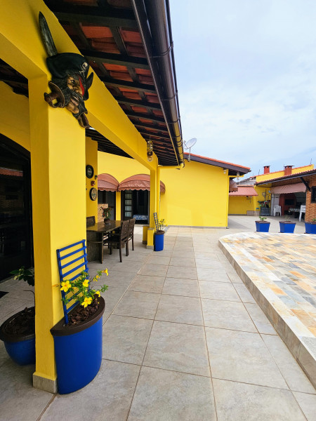Casa à venda Jardim Suarão - Praia com 600m² e 5 quartos por R$ 1.500.000 - 641931839-20230304-122611.jpg