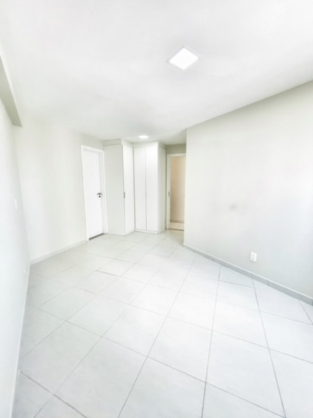 Apartamento à venda Boa Viagem com 138m² e 4 quartos por R$ 1.250.000 - 1502743970-img-8526.JPG