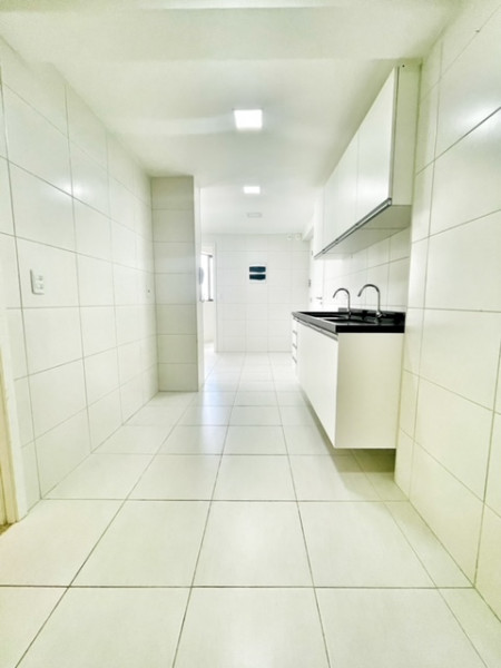 Apartamento à venda Boa Viagem com 138m² e 4 quartos por R$ 1.250.000 - 734846005-img-8511.JPG