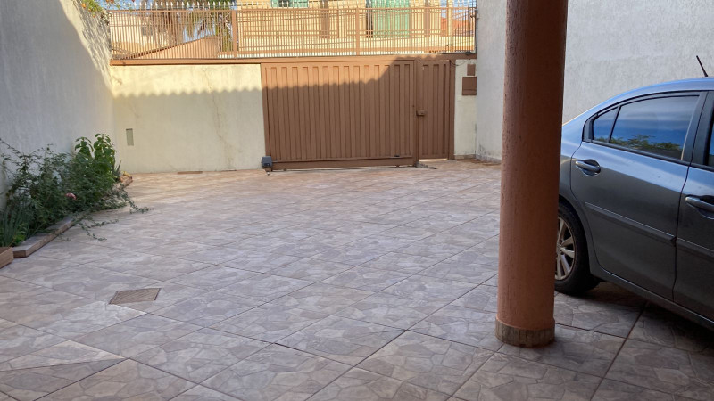 Casa à venda Centro com 348m² e 5 quartos por R$ 1.550.000 - 272376056-30ce96fe-4271-4218-8150-6a84164178f8.jpeg