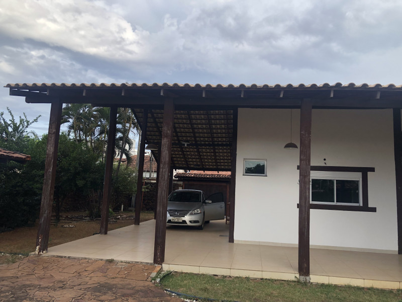 Casa à venda Plano Diretor Norte com 273m² e 3 quartos por R$ 850.000 - 1572467436-c4d43957-7042-4cec-8a41-ba5daad98efd.jpeg
