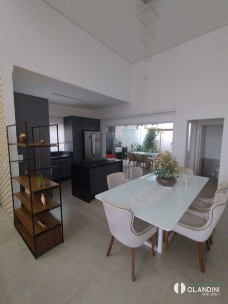 Casa de condomínio à venda CENTRO com 300m² e 3 quartos por R$ 1.300.000 - 140603686-jantar.jpg