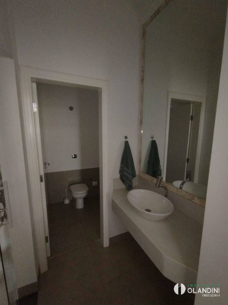 Casa de condomínio à venda CENTRO com 300m² e 3 quartos por R$ 1.300.000 - 418292915-lavabo.jpg