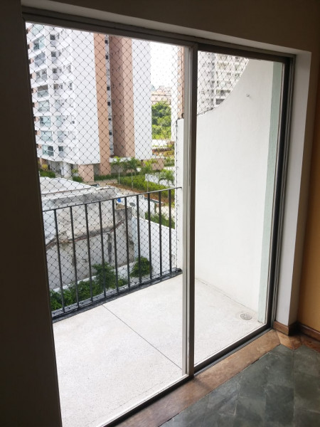 Apartamento à venda Aclimação com 52m² e 2 quartos por R$ 510.000 - 408059248-vista-varanda-5.jpeg