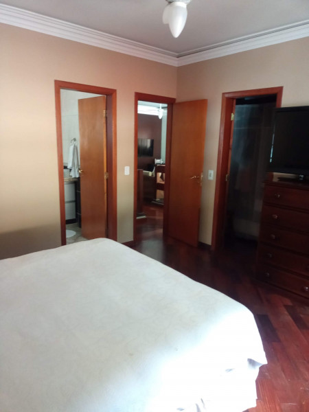 Casa à venda Morada das Flores (Aldeia da Serra) com 275m² e 4 quartos por R$ 1.700.000 - 1336501014-img-20220209-wa0032.jpg