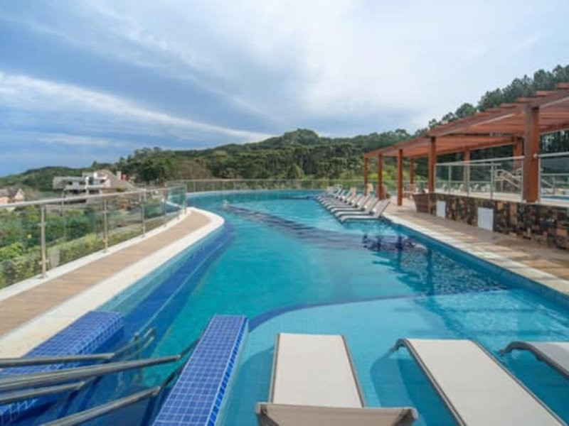 Apartamento à venda centro com 43m² e 1 quarto por R$ 75.000 - 1778688008-800x600-1802645728-piscina-externa-golden.jpg