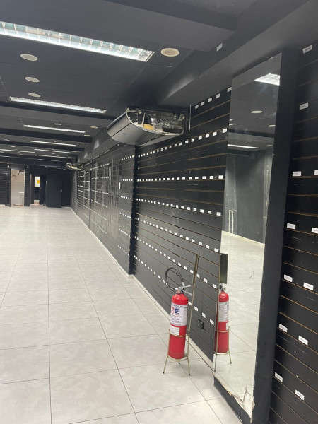 Comercial para alugar Centro com 180m² e 1 quarto por R$ 11.500 - 1354496117-whatsapp-image-2023-04-04-at-15.jpeg