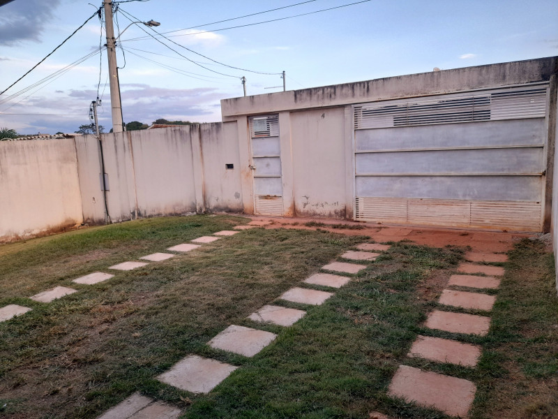 Casa à venda Jardim Colonial com 360m² e 3 quartos por R$ 355.000 - 47928401-20230404-174804.jpg
