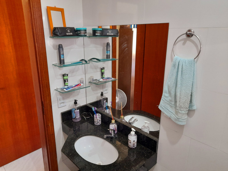 Casa à venda Jardim Colonial com 360m² e 3 quartos por R$ 355.000 - 687533911-20230404-163733.jpg