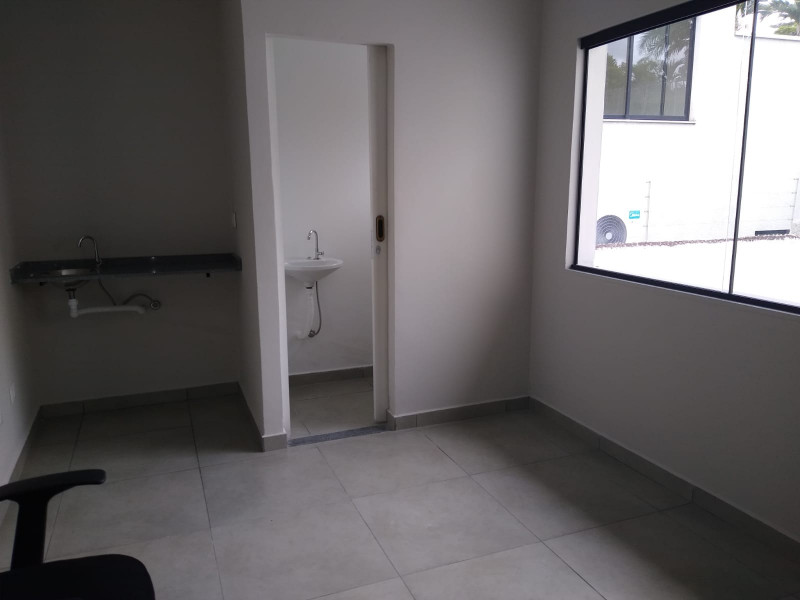 Comercial para alugar Vila Oliveira com 15m² e 1 quarto por R$ 1.800 - 710240078-4.jpg