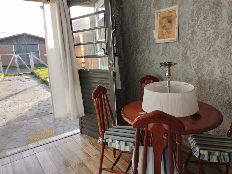 Casa para alugar Xangri-Lá com 45m² e 2 quartos por R$ 1.300 - 1406300977-20230327-170551.jpg