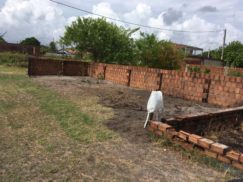Casa à venda centro com 300m² e 2 quartos por R$ 110.000 - 402494591-whatsapp-image-2023-03-22-at-12.jpeg