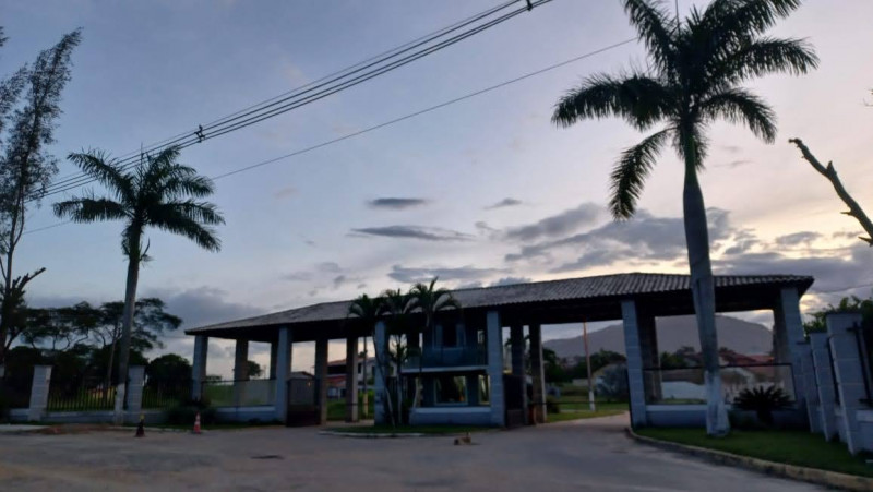 Terreno à venda Centro com 457m² e 1 quarto por R$ 85.000 - 893205779-6550058f-854c-4f65-872a-ed62a58280e8.jpg