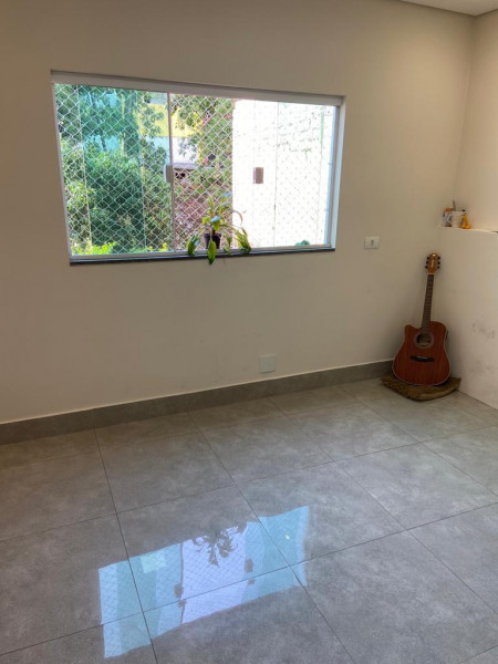 Casa à venda Jardim Tamoio com 200m² e 2 quartos por R$ 500.000 - 1383141741-photo-2023-03-17-11-03-05-8.jpg