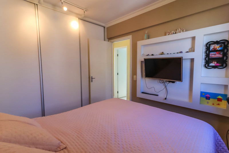 Apartamento à venda Jardim Maria Rosa com 72m² e 2 quartos por R$ 400.000 - 1713826541-img-3192.jpg