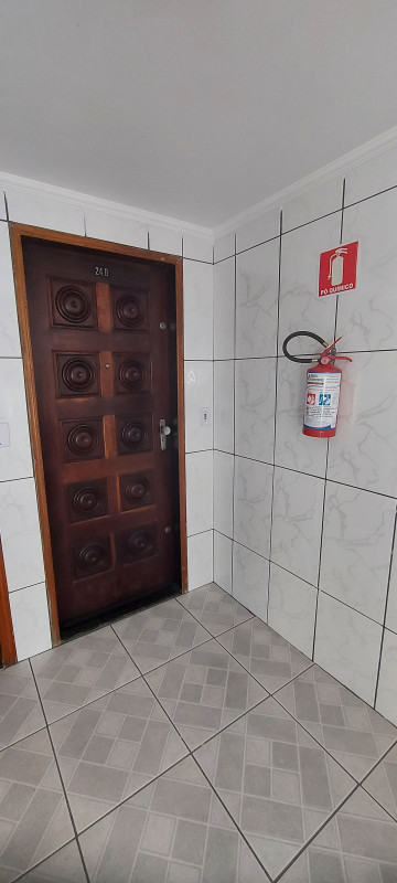 Apartamento à venda Conjunto Residencial José Bonifacio com 47m² e 2 quartos por R$ 180.000 - 487478480-0.jpg