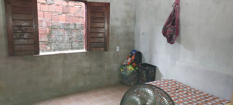 Casa à venda Jangurussu com 200m² e 3 quartos por R$ 220.000 - 681988729-20230409-163637.jpg