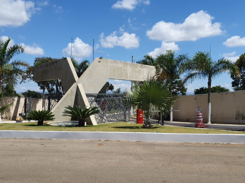 Terreno à venda Centro com 480m² e 1 quarto por R$ 90.000 - whatsapp-image-2022-03-31-at-154432.jpeg