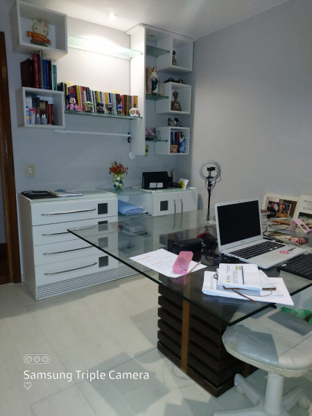 Apartamento à venda Recreio dos Bandeirantes com 180m² e 3 quartos por R$ 1.380.000 - 604724553-suite-menor-angulo-da-bancada.jpg