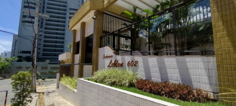 Apartamento à venda Pituba com 90m² e 2 quartos por R$ 650.000 - 1476968451-frente-do-predio.jpg