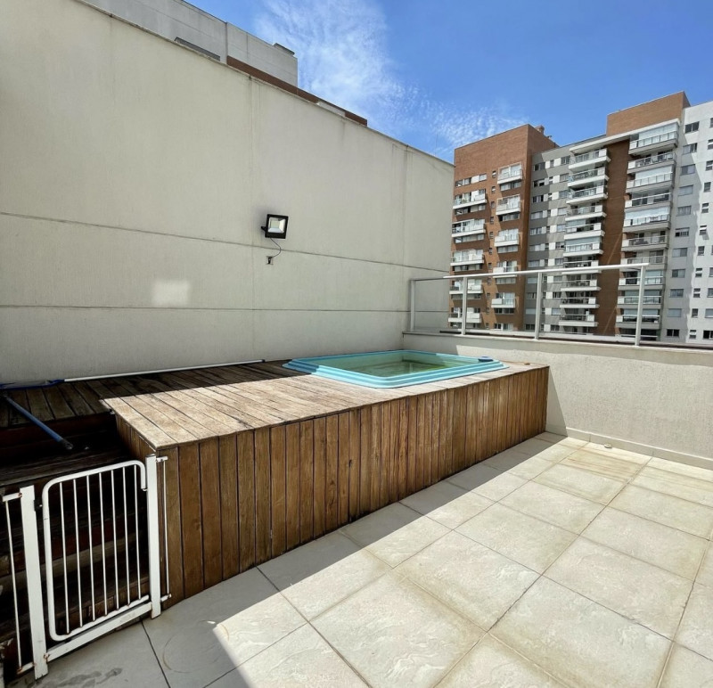 Cobertura à venda Barra da Tijuca com 205m² e 3 quartos por R$ 1.390.000 - 1663822487-7b40f0de-bebe-4cfb-9e98-de1b86422628.jpeg