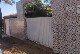 Casa à venda Vila Miguel Vicente Cury com 180m² - 3 dormitórios -  vagas - R$ 390.000 - 228863316-img-20230403-104110814-hdr.jpg