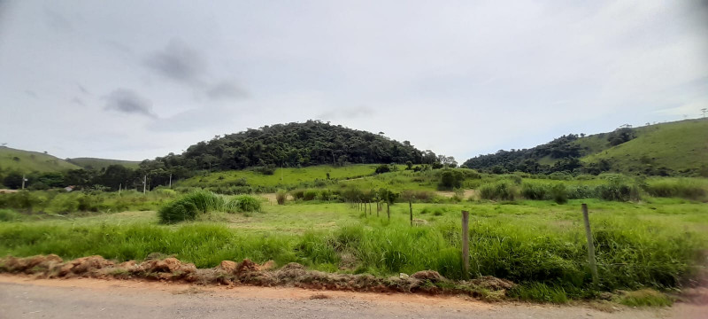 Terreno à venda Cotiara com 1020m² e 1 quarto por R$ 180.000 - 1673865010-110b003c-b3fe-4925-8111-3d5fefbc2817.jpeg