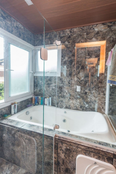 Casa à venda Teresópolis com 300m² e 3 quartos por R$ 1.800.000 - 1000578440-09-casa-4d-teresopolis-porto-alegre-222973-transformed.jpeg