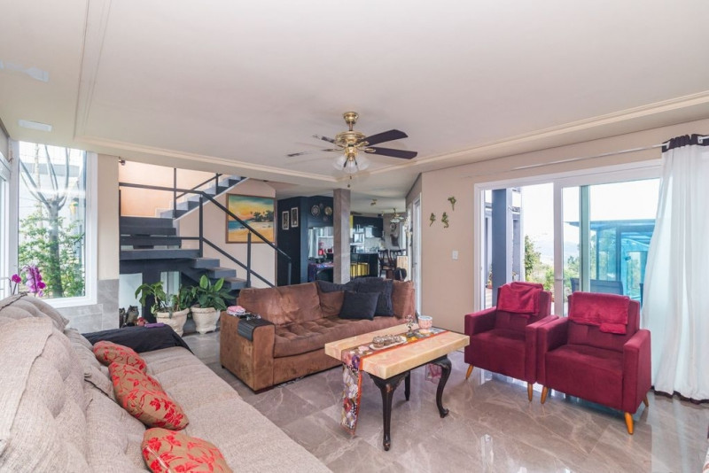 Casa à venda Teresópolis com 300m² e 3 quartos por R$ 1.800.000 - 1249169825-01-casa-4d-teresopolis-porto-alegre-222973-transformed.jpeg