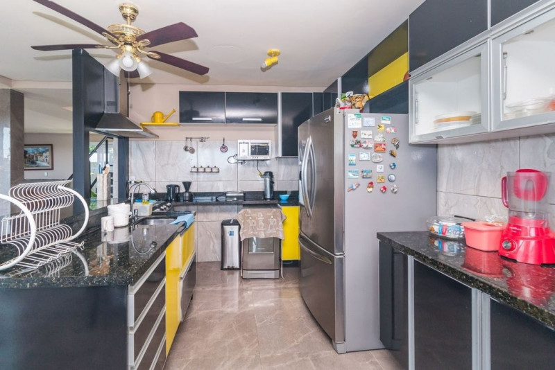 Casa à venda Teresópolis com 300m² e 3 quartos por R$ 1.800.000 - 1466627756-28-casa-4d-teresopolis-porto-alegre-222973-transformed.jpeg