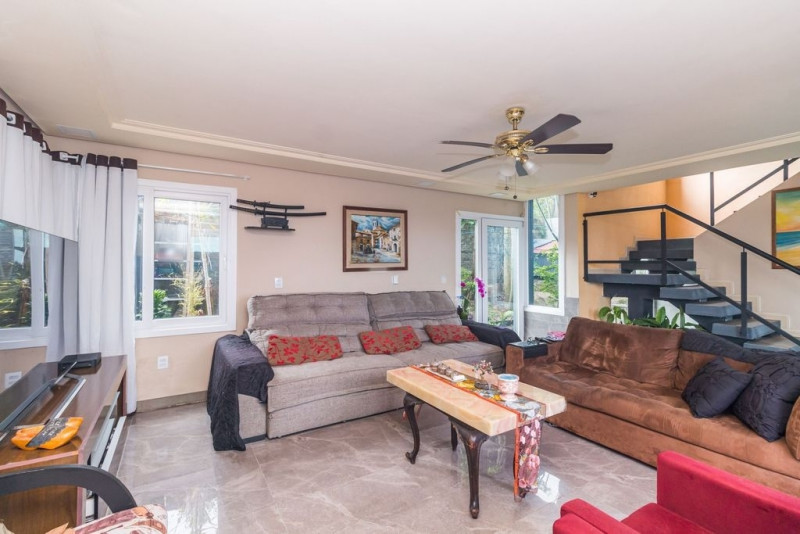 Casa à venda Teresópolis com 300m² e 3 quartos por R$ 1.800.000 - 1715925347-03-casa-4d-teresopolis-porto-alegre-222973-transformed.jpeg