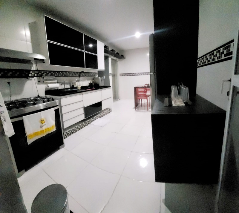 Casa de condomínio à venda Vargem Pequena com 220m² e 3 quartos por R$ 560.000 - 597762798-97ba9156-849f-4b3b-99ff-ee901e7b62a1.jpeg