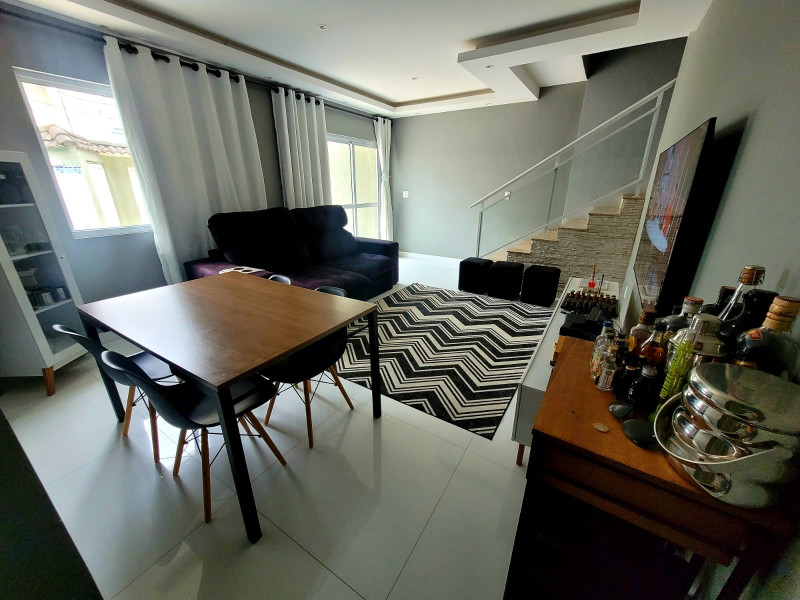 Casa de condomínio à venda Vargem Pequena com 220m² e 3 quartos por R$ 560.000 - 988868320-b0cc173c-5cbd-46b9-9a3f-3ceebec44452.jpeg