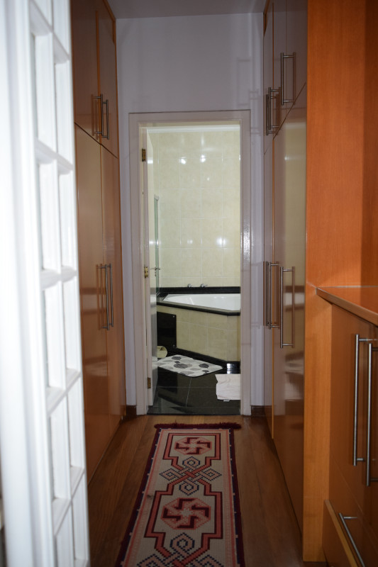 Casa à venda Jardim Itatinga com 350m² e 3 quartos por R$ 1.750.000 - 29117973-closet-suite-master.JPG