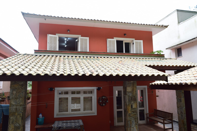 Casa à venda Jardim Itatinga com 350m² e 3 quartos por R$ 1.750.000 - 396213806-vista-traseira-da-casa.JPG