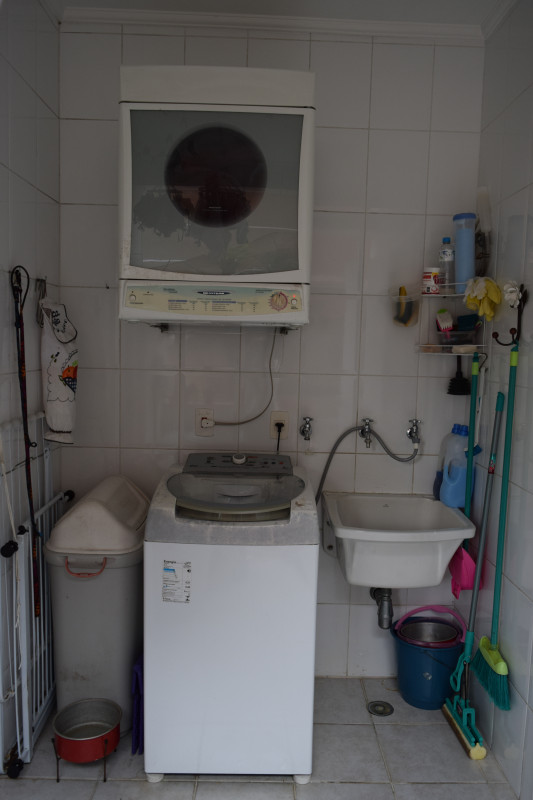 Casa à venda Jardim Itatinga com 350m² e 3 quartos por R$ 1.750.000 - 682509428-lavanderia.JPG