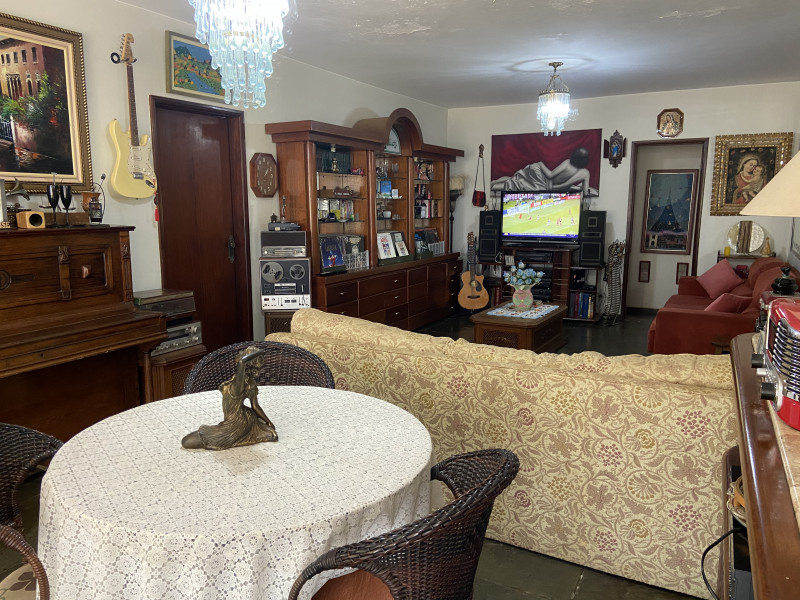Casa de condomínio à venda Guará II com 390m² e 10 quartos por R$ 1.890.000 - 2141794988-bf013c05-07dd-4e4b-8af9-42aef3350a92.jpeg