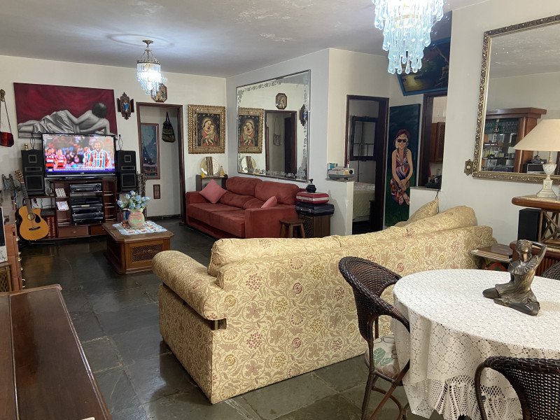 Casa de condomínio à venda Guará II com 390m² e 10 quartos por R$ 1.890.000 - 388332926-a8b19f10-6ca5-47bb-bb66-55f530560df4.jpeg