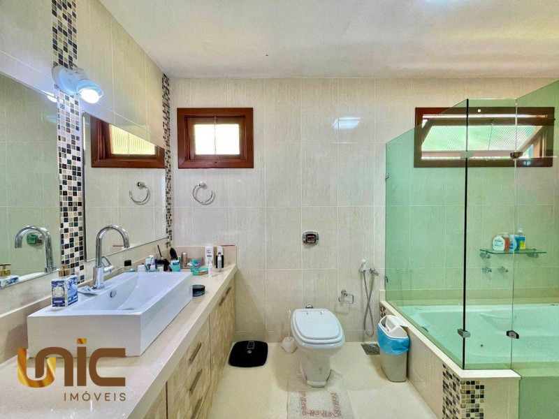 Casa à venda Centro com 560m² e 4 quartos por R$ 3.000.000 - 1802449140-img-1324.JPG