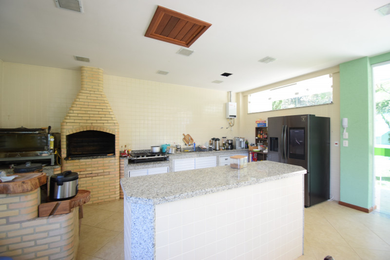 Casa à venda Centro com 560m² e 4 quartos por R$ 3.000.000 - 1965062146-img-2839.JPG