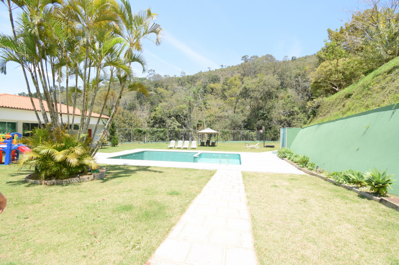 Casa à venda Centro com 560m² e 4 quartos por R$ 3.000.000 - 232828602-img-2835.JPG