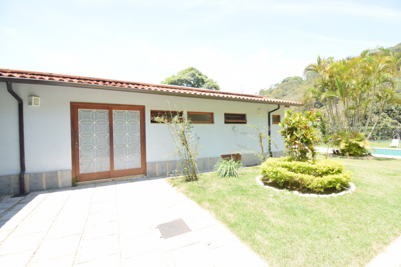 Casa à venda Centro com 560m² e 4 quartos por R$ 3.000.000 - 612681503-img-2833.JPG
