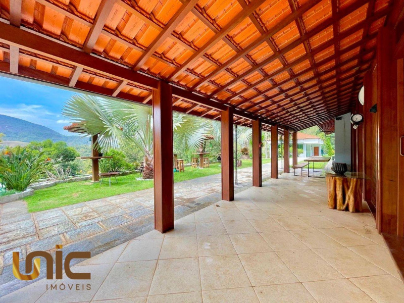 Casa à venda Centro com 560m² e 4 quartos por R$ 3.000.000 - 885845091-img-1317.JPG
