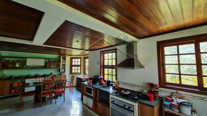 Casa à venda Itaocaia Valley com 2000m² e 6 quartos por R$ 930.000 - 1368006291-img-20221125-wa0095.jpg