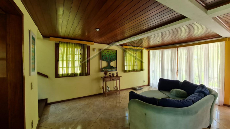 Casa à venda Itaocaia Valley com 2000m² e 6 quartos por R$ 930.000 - 782081988-img-20221125-wa0088.jpg
