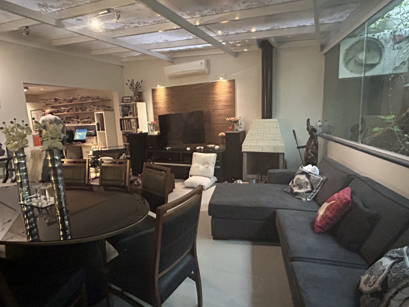 Casa de condomínio à venda Cidade Jardim com 220m² e 3 quartos por R$ 1.800.000 - 605151798-1d8930a7-963e-4f33-9394-4bf920d1d0b8.jpeg